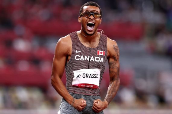 Andre De Grasse Raih Medali Emas Nomor Lari 200 Meter Olimpiade Tokyo 2020 - JPNN.COM