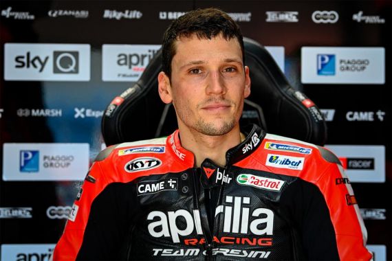 Lorenzo Savadori Menggila di Atas Trek Basah FP2 MotoGP Styria - JPNN.COM