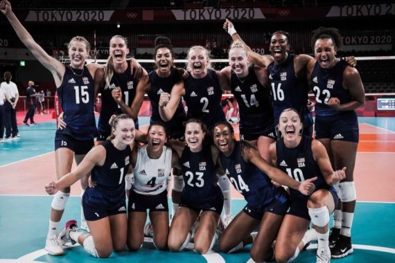 Kalahkan Serbia, Tim Bola Voli Putri Amerika Serikat Bersiap Incar Medali Emas - JPNN.COM