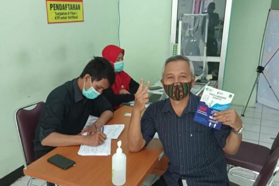 Kisah Warsono dan Suci Ini Sangat Penting Diketahui Warga yang Ogah Divaksin - JPNN.COM