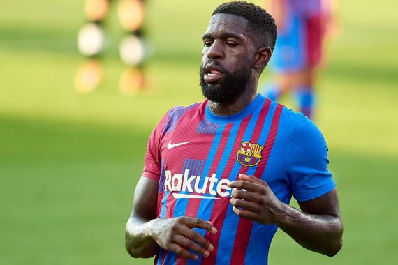 Samuel Umtiti Ngambek dengan Fan Barcelona, Kenapa ya? - JPNN.COM