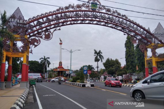 Bupati Jepara Membebastugaskan Sekda Karena Diduga Melakukan ini - JPNN.COM