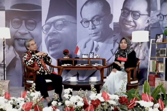 Yudi Latif Ungkap 'Islam Garam dan Gincu' ala Bung Hatta - JPNN.COM