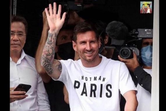 Messi Merapat ke PSG, Unggahan Hotman Paris Bikin Warganet Tertawa - JPNN.COM