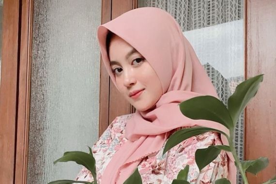 Nabilah Ayu Ungkap Alasan Akhirnya Memakai Hijab, Subhanallah - JPNN.COM