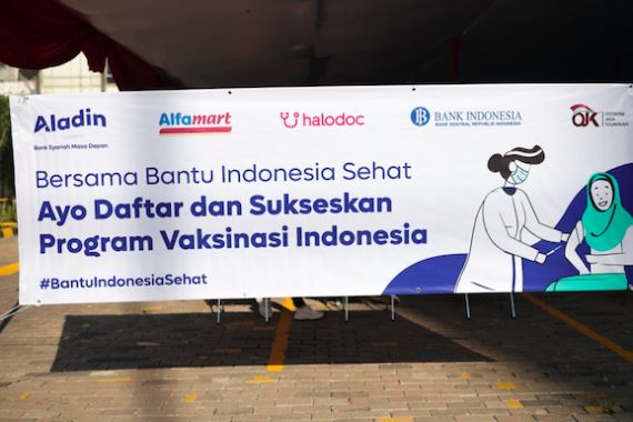 Bank Aladin Bersama Alfamart dan Halodoc Membuka Sentra Vaksinasi Massal - JPNN.COM