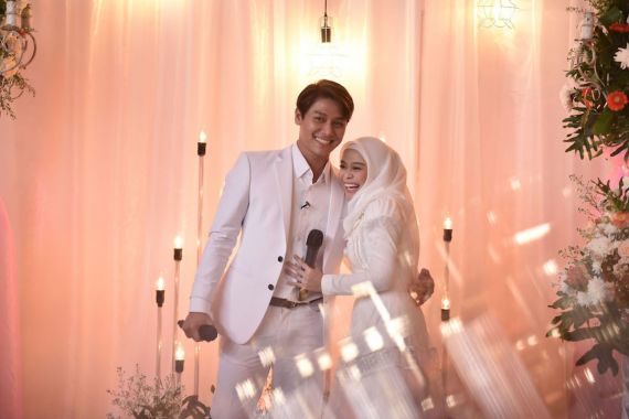 Resepsi Pernikahan Rizky Billar Diundur, Keluarga Bilang Begini - JPNN.COM