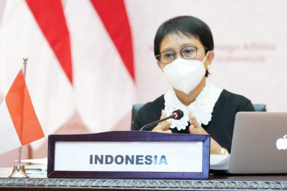 Dunia Kekurangan Vaksin, Menlu Retno Tegaskan Indonesia Siap Jadi Solusi - JPNN.COM