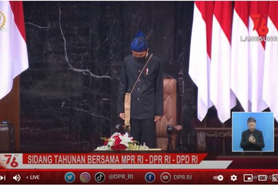 Sidang Tahunan MPR RI, Jokowi Pilih Pakaian Khas Badui, Ma'ruf Amin Pakai Khas Suku Mandar - JPNN.COM