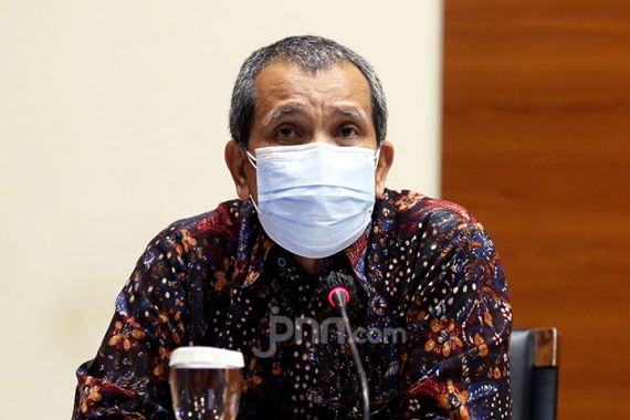Incar Kepala Bea Cukai Yogyakarta Tajir bin Hedon, KPK Sampai Tinggalkan Jakarta - JPNN.COM