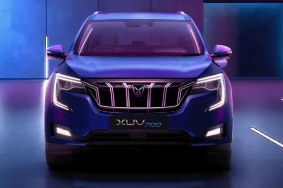 Mahindra XUV700 Resmi Mengaspal dengan Logo Baru - JPNN.COM