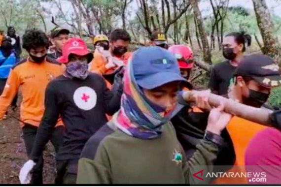 Dua Pendaki Tewas Setelah Ikut Upacara HUT Kemerdekaan di Gunung Bawakaraeng - JPNN.COM