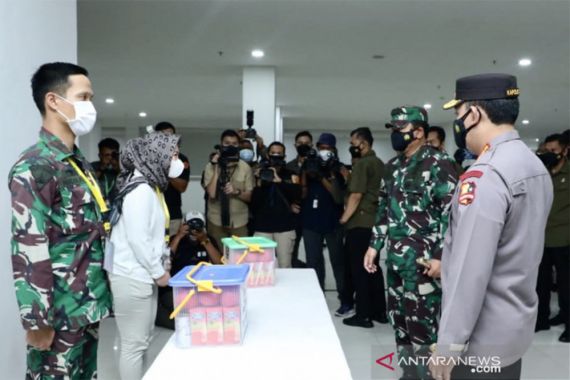 Annisa Rizkika Terharu dengan Kemurahan Hati Panglima TNI - JPNN.COM