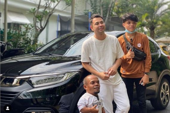 Intip Spesifikasi Mobil Ucok Baba yang Dibelikan Raffi Ahmad - JPNN.COM