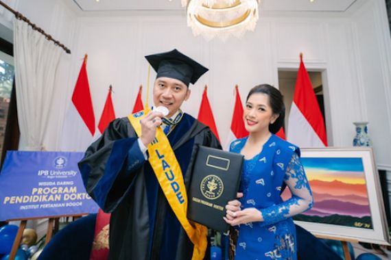 Diwisuda dengan IPK 4.0, Ibas: Semoga Jadi Teladan Buat Buah Hati - JPNN.COM