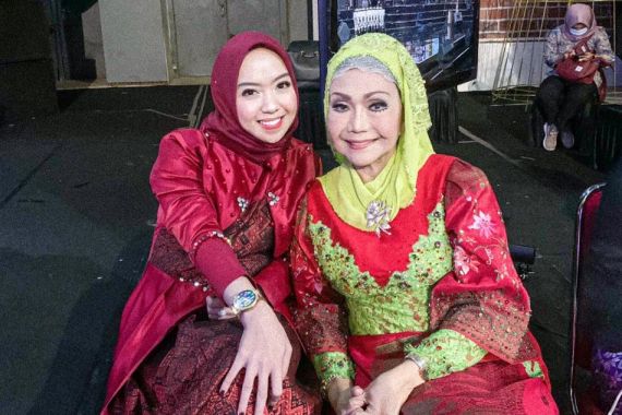 Alfina Braner Mengenang Kebaikan Elly Kasim - JPNN.COM