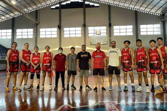 Dikalahkan Ukraina, Timnas Basket Putra Indonesia Tersingkir dari FIBA 3x3 U-18 World Cup 2021 - JPNN.COM