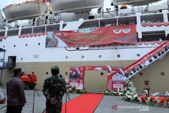 KM Tidar Jadi Tempat Isoter, Panglima TNI Lontarkan Pujian - JPNN.COM