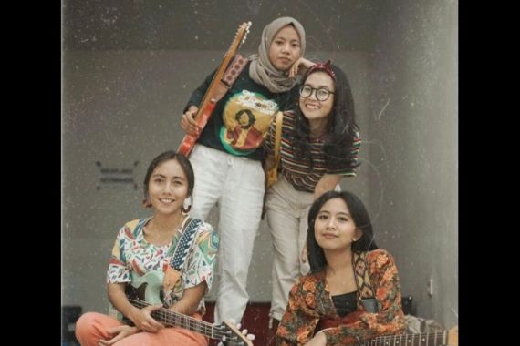 The Dare Membawa Pesan Ibu Soed di Album Baru - JPNN.COM