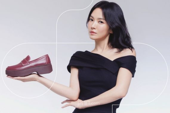 Song Hye Kyo Ditunjuk jadi Brand Ambassador FitFlop Asia, Rilis Koleksi Eksklusif - JPNN.COM