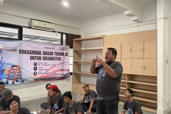 Peruri Dukung Pertumbuhan Ekonomi Inklusif Bagi Penyandang Disabilitas - JPNN.COM