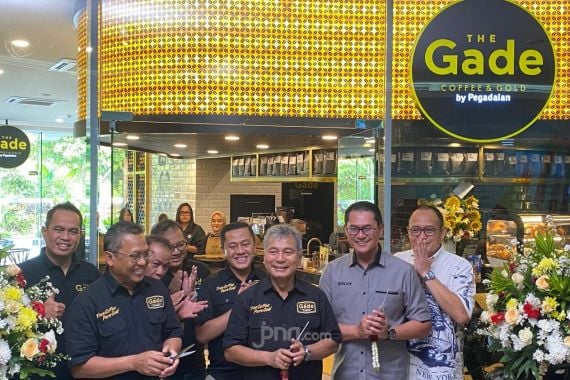 Jadi Gerai ke-45, The Gade Coffee and Gold Kini Hadir di Menara BRIlian - JPNN.COM