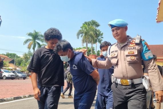 Pencuri Spesialis Kendaraan di Bandung Dibekuk Polisi, Puluhan Kendaraan Disita - JPNN.COM