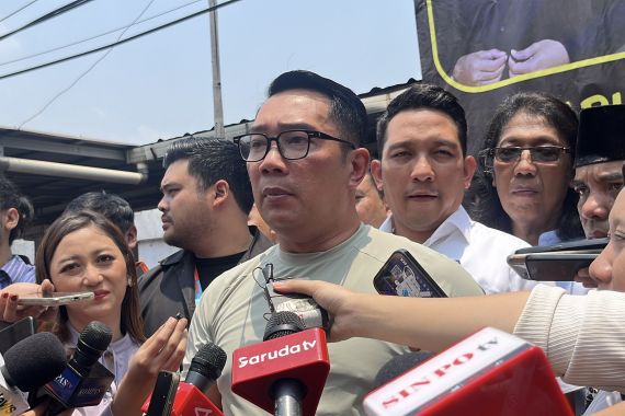 Ridwan Kamil Bakal Tetap Melanjutkan Program Umroh Gratis, Marbot Masjid Antusias - JPNN.COM