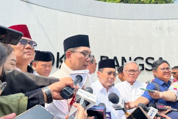 JRMK Gaungkan Golput, Ridwan Kamil: Kami Akan Mencintai Warga Miskin - JPNN.COM