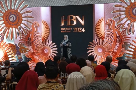 HBN 2024, Anak Muda Berperan Penting dalam Melestarikan Batik - JPNN.COM