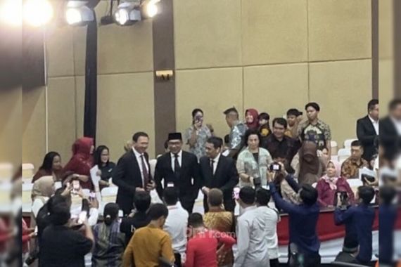 Ahok hingga Ridwan Kamil Hadiri Pelantikan Pimpinan DPRD DKI - JPNN.COM