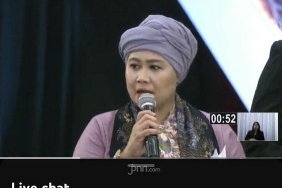 Paparkan Visi Misi di Debat Pilgub Jatim, Luluk Janjikan Banyak Lapangan Kerja hingga Sembako Murah - JPNN.COM