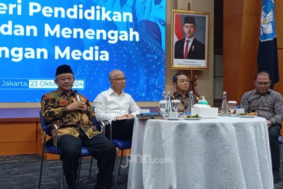 Mendikdasmen Abdul Mu'ti Pastikan Guru Supriyani Diangkat PPPK Tahun Ini, Alhamdulillah - JPNN.COM