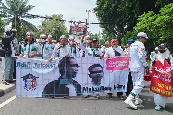 FPI Gelar Aksi 411 Tuntut Adili Jokowi dan Pemilik Fufufafa, Begini Penampakannya - JPNN.COM