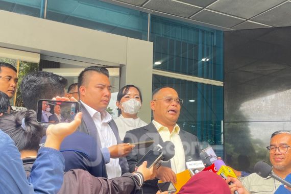 Tim Hukum RIDO Laporkan KPU Jakarta ke DKPP Atas Dugaan Pelanggaran Etik saat Pilgub - JPNN.COM