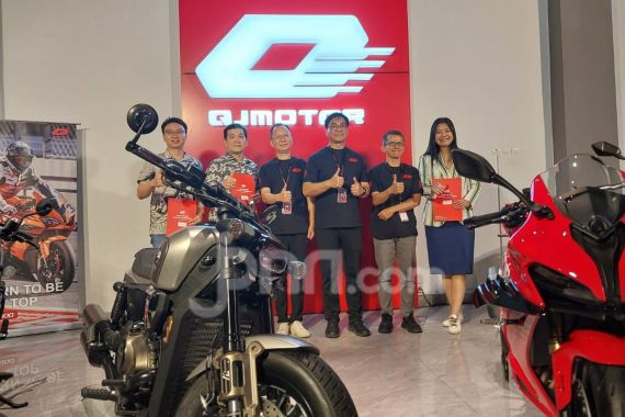 Merek Motor Asal Tiongkok QJMotor Siap Gebrak Pasar Indonesia, Hadir di IIMS 2025 - JPNN.COM