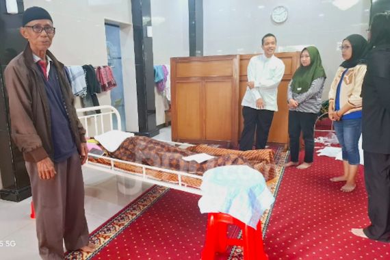 Berita Duka, Ibu Sainah Binti Marzuki Meninggal Dunia - JPNN.COM