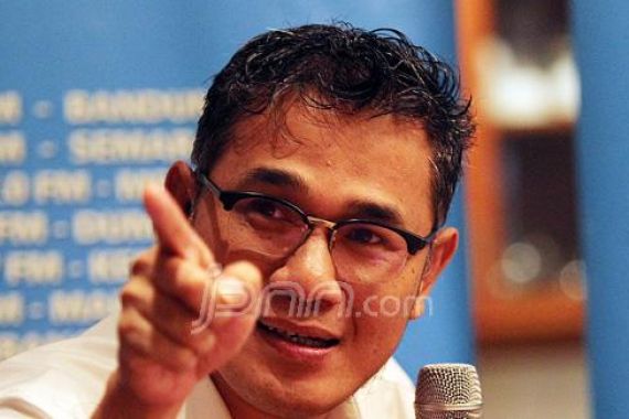Budiman Sudjatmiko Dipecat PDIP, Gerindra Siap Menampungnya dengan Tangan Terbuka - JPNN.COM