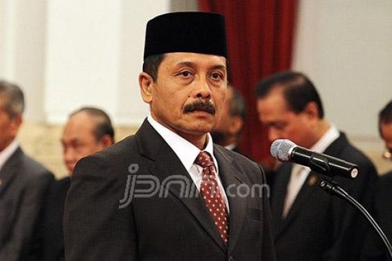 Batas Usia Capres-Cawapres Digugat, Eks Hakim MK: Bukan Isu Konstitusionalitas - JPNN.COM
