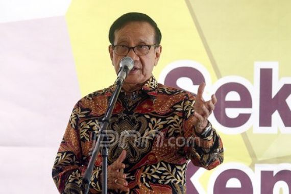 Peringati HUT HMI, Akbar Tanjung Nyatakan Dukung Jokowi - JPNN.COM