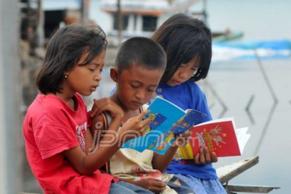 Genjot Minat Anak dengan Taman Baca - JPNN.COM