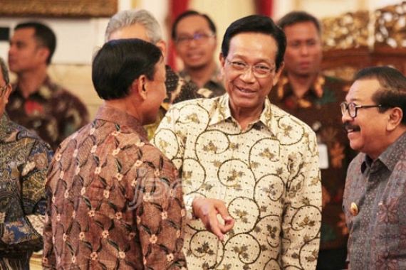 Masa Jabatan Hampir Berakhir, Sri Sultan Menghadap Jokowi - JPNN.COM