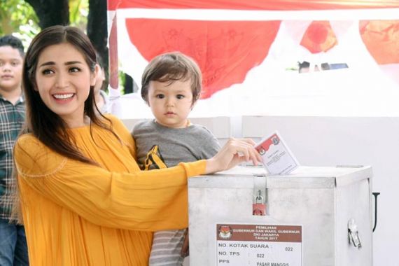 Jessica Iskandar: Ngucapin aja Belum, Masa Ngasih Kado - JPNN.COM