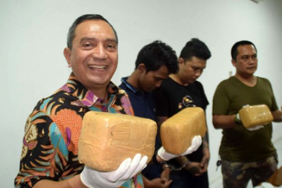 Pangkas Peredaran Ganja, BNNP Jatim Koordinasi Lintas Provinsi - JPNN.COM