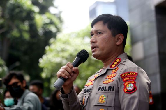 Oknum Polisi Berulah Lagi, Briptu WN Lepaskan Tembakan di Depok, Dor - JPNN.COM