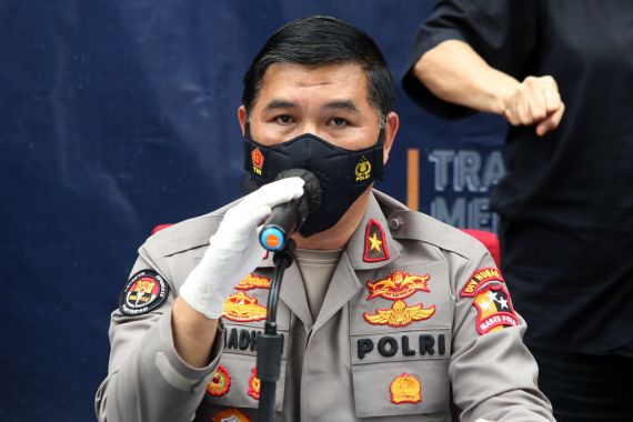 5 Kejanggalan Kematian Brigadir J Direspons Polisi, tentang Jari dan Luka Sayatan - JPNN.COM