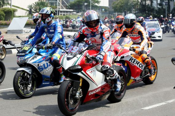 Joan Mir Mengaku Terkesan dengan Parade MotoGP: Bisa Berjumpa Presiden Jokowi - JPNN.COM