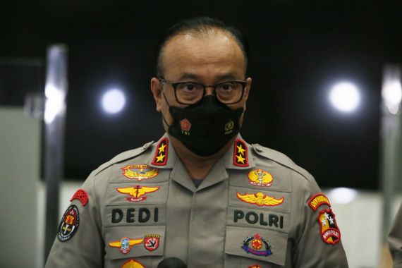 Irjen Dedi Hanya Menjawab Singkat Saat Ditanya Keterlibatan Fahmi Alamsyah di Kasus Brigadir J - JPNN.COM