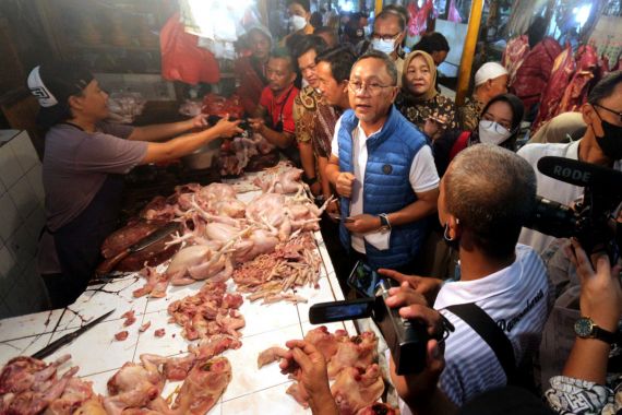 Jalankan Perintah Presiden, Kemendag Naikkan Harga TBS Rp 2000/kg - JPNN.COM