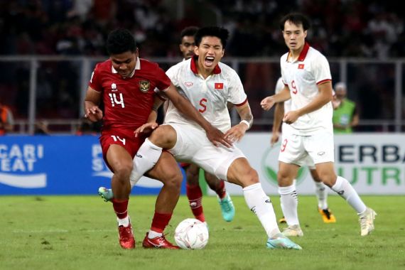 Vietnam vs Timnas Indonesia: Drama 2 Gol Cepat, Kesucian The Golden Stars Terjaga - JPNN.COM